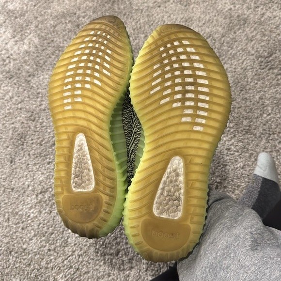 yeezy lime green - nonreflective - Picture 5 of 6